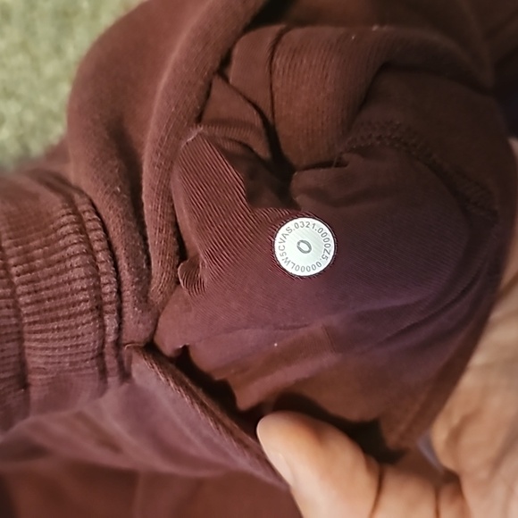 Lululemon Scuba High-Rise Jogger Mulled Wine Size 0 - Picture 4 of 6